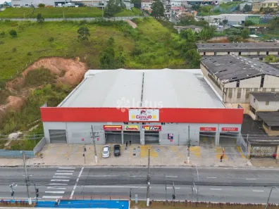 Galpão/Depósito/Armazém para alugar, 2400m² no Chácara do Solar I (Fazendinha), Santana de Parnaíba