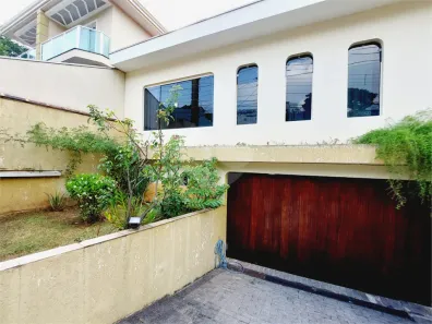Casa com 3 Quartos para alugar, 300m² no Vila Comercial, São Paulo