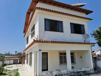 Sobrado com 3 Quartos à venda, 133m² no Areal, Araruama