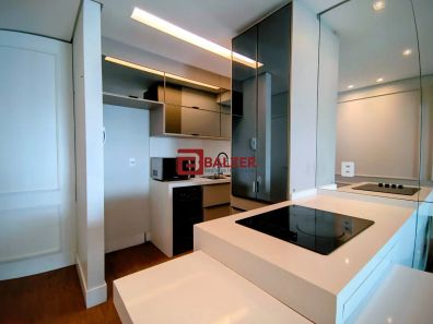 Apartamento com 2 Quartos à venda, 74m² no Centro, Florianópolis