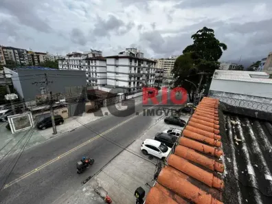 Prédio Comercial à venda, 318m² no Taquara, Rio de Janeiro