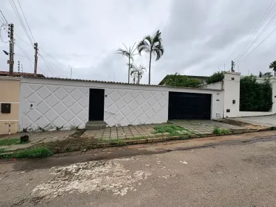 Casa com 4 Quartos à venda, 237m² no Anápolis City, Anápolis