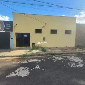 Galpão/Depósito/Armazém à venda, 240m² no Dom Eduardo II, Uberaba