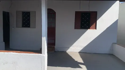 Casa com 3 Quartos à venda, 150m² no Santa Maria, Brasília