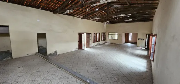 Ponto Comercial à venda, 116m² no Muchila, Feira de Santana