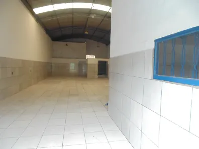 Galpão/Depósito/Armazém para alugar, 220m² no Higienópolis, Piracicaba