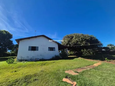 Fazenda/Sítio com 3 Quartos à venda, 300m² no Jardim Palestina, Franca