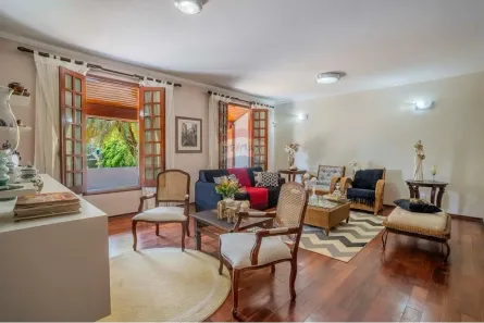 Casa com 3 Quartos à venda, 277m² no Jardim São Carlos, Campinas