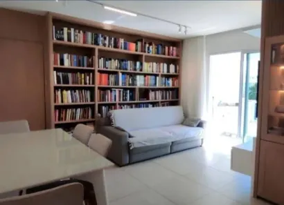 Apartamento com 2 Quartos à venda, 77m² no Capoeiras, Florianópolis