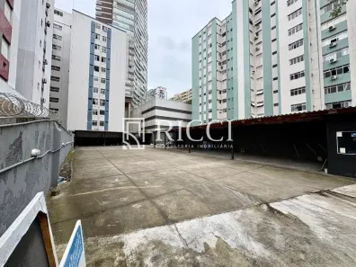 Lote/Terreno para alugar, 675m² no Pompéia, Santos