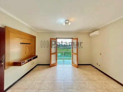 Casa de Condomínio com 4 Quartos à venda, 357m² no Terras do Madeira, Carapicuíba