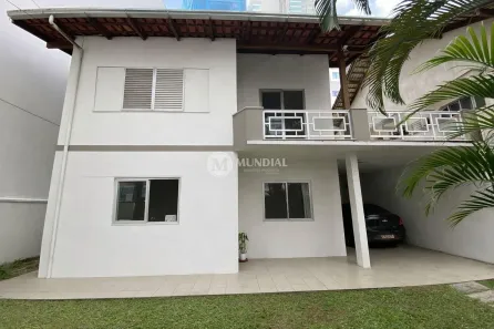 Casa com 4 Quartos para alugar, 292m² no Centro, Balneário Camboriú