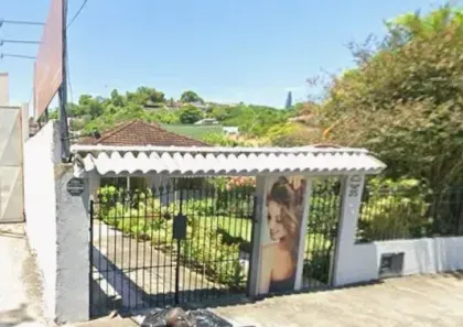 Ponto Comercial com 8 Quartos para alugar, 250m² no Piratininga, Niterói