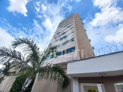 Apartamento com 1 Quarto para alugar, 43m² no Saraiva, Uberlândia