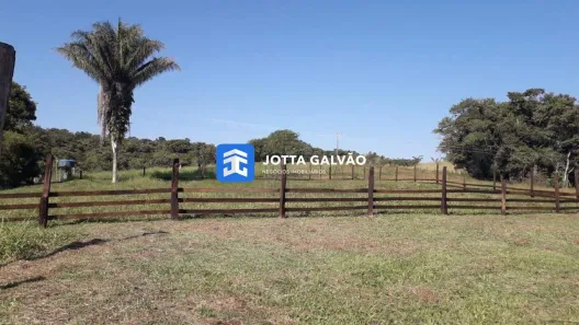 Fazenda/Sítio com 2 Quartos à venda, 500m² no Centro, Registro