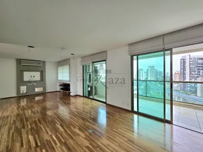 Apartamento com 3 Quartos à venda, 147m² no Brooklin Paulista, São Paulo