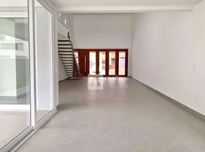 Casa com 4 Quartos à venda, 392m² no Cachoeira do Bom Jesus, Florianópolis