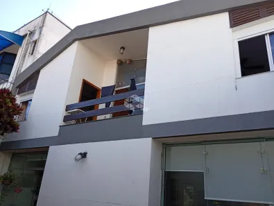 Casa com 3 Quartos à venda, 255m² no Jardim do Mar, São Bernardo do Campo