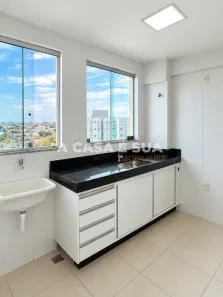 Apartamento com 2 Quartos para alugar, 60m² no Cabral, Contagem