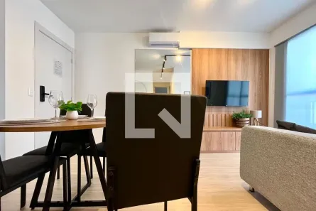 Apartamento com 2 Quartos à venda, 56m² no Centro, Campinas