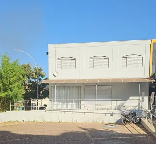 Prédio Comercial à venda, 252m² no Samambaia Norte, Brasília
