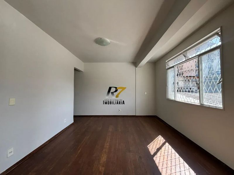 Apartamento com 3 quartos — Santa Lúcia, Belo Horizonte