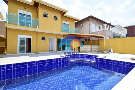 Casa de Condomínio com 4 Quartos à venda, 200m² no Centro, Peruíbe