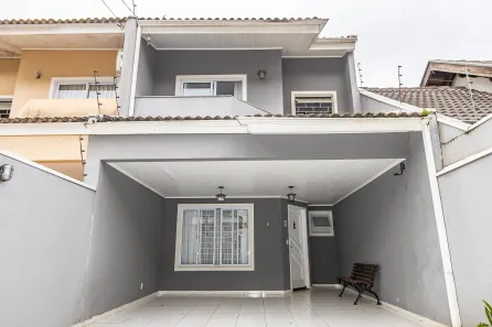 Sobrado com 3 Quartos à venda, 138m² no Uberaba, Curitiba