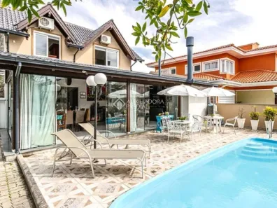 Casa com 5 Quartos para alugar, 500m² no Jurerê Internacional, Florianópolis