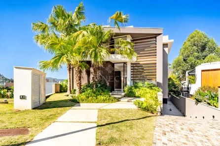 Casa com 4 Quartos à venda, 1000m² no Tamboré, Santana de Parnaíba