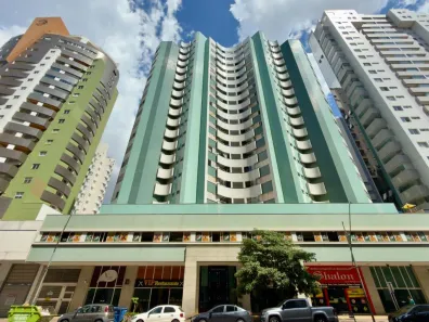 Apartamento com 2 Quartos para alugar, 69m² no Zona 07, Maringá