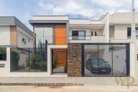Casa com 3 Quartos à venda, 196m² no Pirabeiraba (Pirabeiraba), Joinville