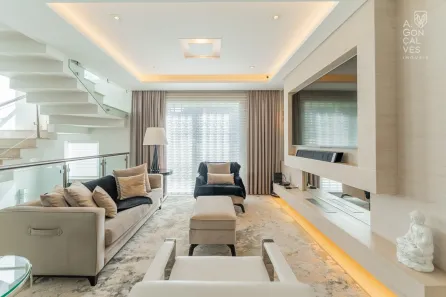 Casa de Condomínio com 3 Quartos à venda, 257m² no Mercês, Curitiba