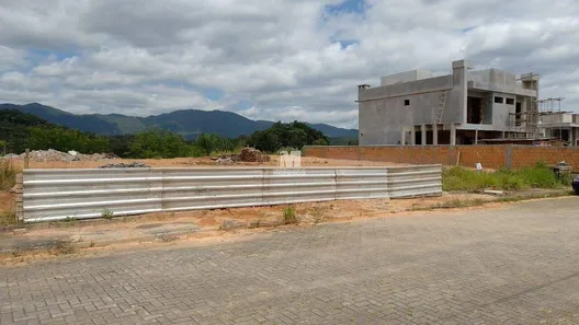 Lote/Terreno à venda, 377m² no Centro, Guabiruba