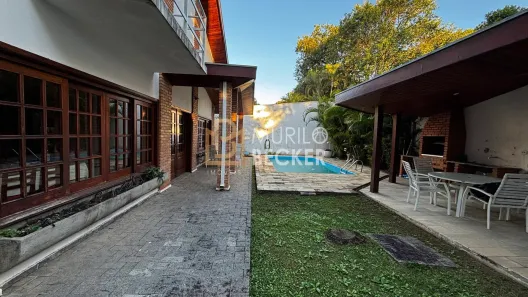 Casa de Condomínio com 3 Quartos à venda, 395m² no Jardim Aquárius, São José dos Campos