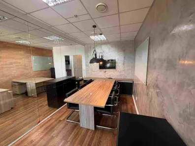 Sala Comercial para alugar, 82m² no Vila Cordeiro, São Paulo