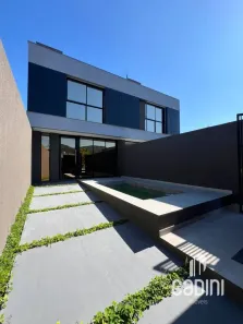 Sobrado com 3 Quartos à venda, 240m² no Barra, Balneário Camboriú