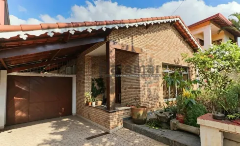 Casa com 3 Quartos à venda, 300m² no Caxingui, São Paulo