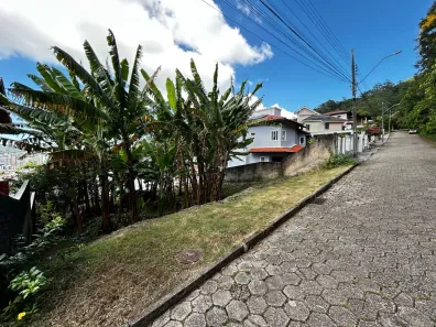 Lote/Terreno à venda, 750m² no Trindade, Florianópolis