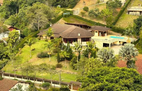 Casa de Condomínio com 7 Quartos à venda, 574m² no Albuquerque, Teresópolis