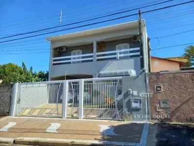 Sobrado com 4 Quartos à venda, 250m² no Parque Jambeiro, Campinas