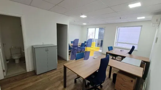 Sala Comercial à venda, 41m² no Vila Gertrudes, São Paulo