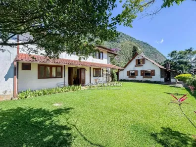 Casa de Condomínio com 4 Quartos à venda, 108m² no Carlos Guinle, Teresópolis