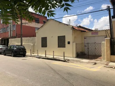 Lote/Terreno à venda, 589m² no Benfica, Fortaleza