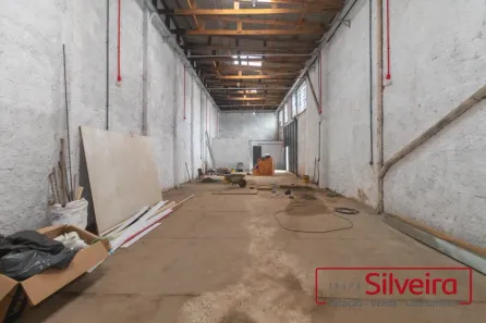 Galpão/Depósito/Armazém para alugar, 216m² no São Geraldo, Porto Alegre