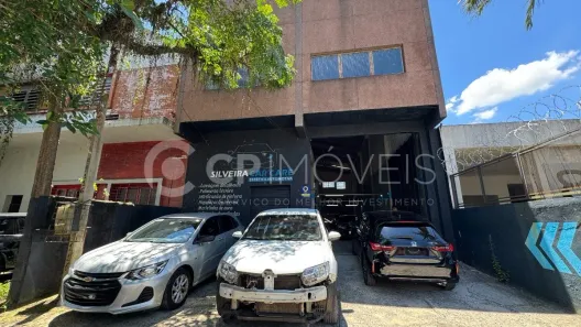 Galpão/Depósito/Armazém à venda, 238m² no São João, Porto Alegre