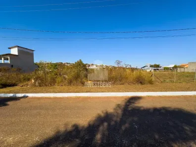 Lote/Terreno à venda, 893m² no Balneário Água Limpa, Nova Lima