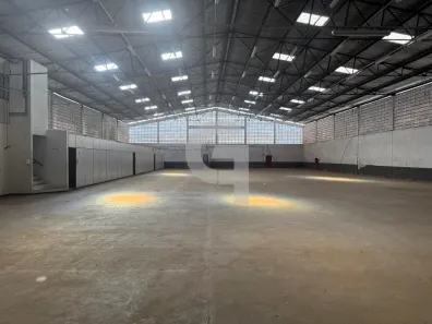 Galpão/Depósito/Armazém para venda ou aluguel, 1767m² no Porto Seco Pirajá, Salvador