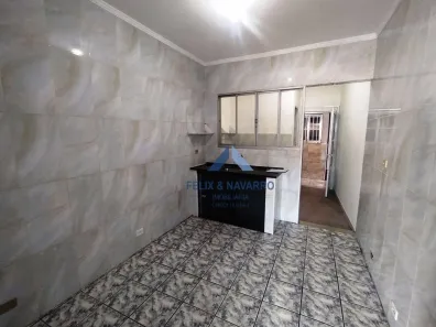 Casa com 1 Quarto para alugar, 35m² no Lauzane Paulista, São Paulo