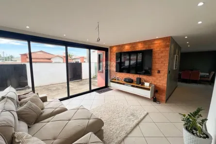 Casa com 3 Quartos à venda, 295m² no Ogiva, Cabo Frio